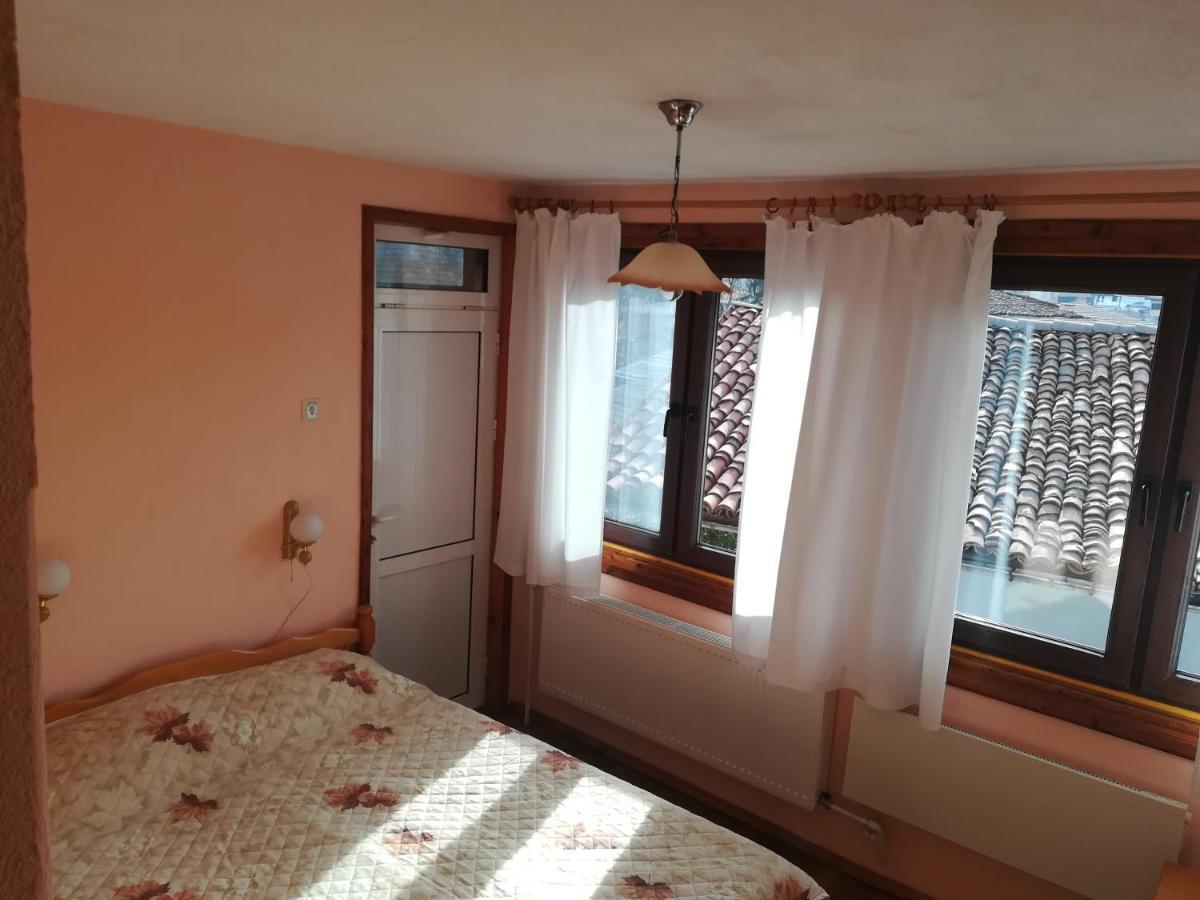 Guest House Terziiski โคปริฟชทิทซา ภายนอก รูปภาพ