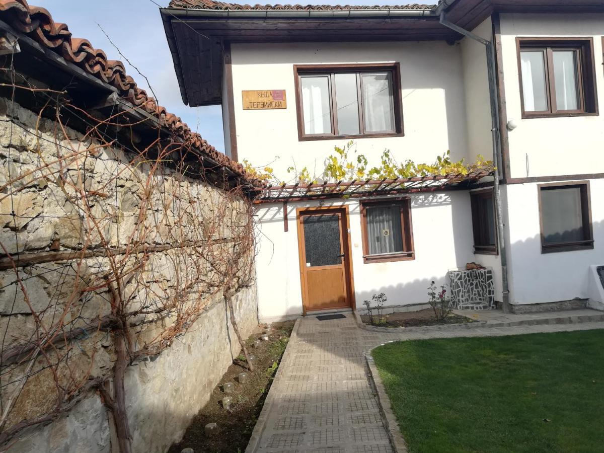 Guest House Terziiski โคปริฟชทิทซา ภายนอก รูปภาพ